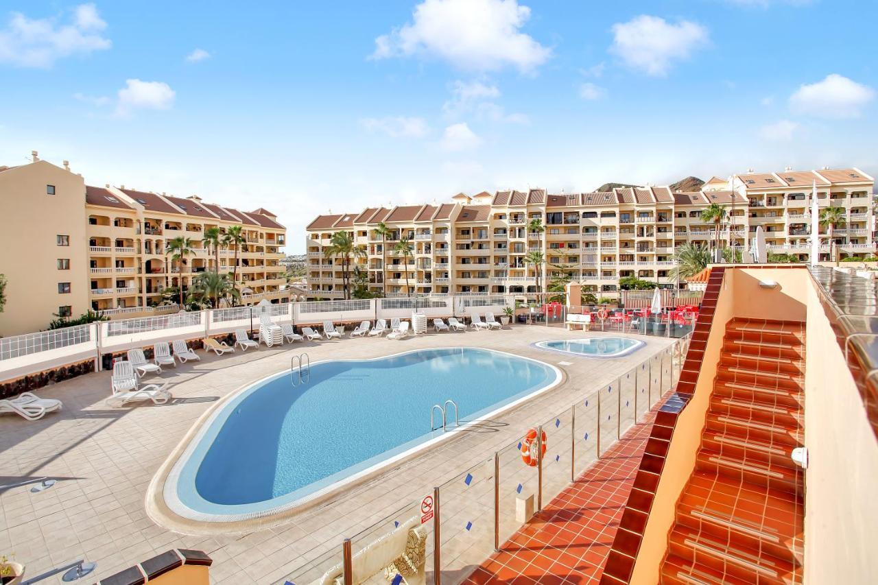 Top Floor, Sea View, Huge Terrace, Heated Pool, Garage Лос Кристианос Экстерьер фото